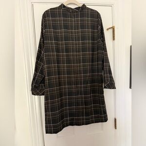 Zara plaid dress. Sz XXL. Black and olive green